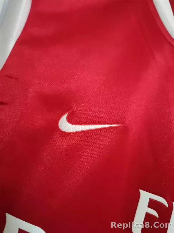 2006-2007 Arsenal Home Retro Version Jersey - detail