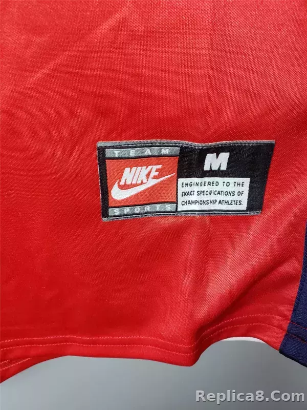 1998-1999 Arsenal Home Retro Version Jersey - detail