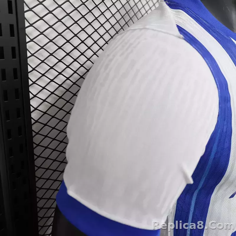 24-25 Brighton & Hove Albion Home Jersey Player Version - detail