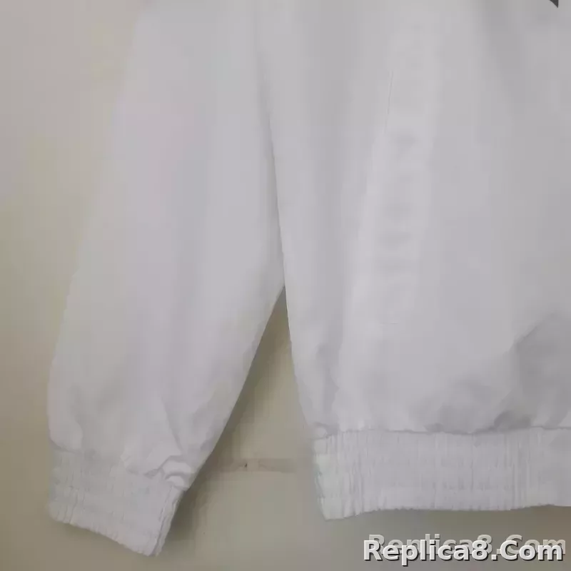 2022 Chelsea Windbreaker White - detail