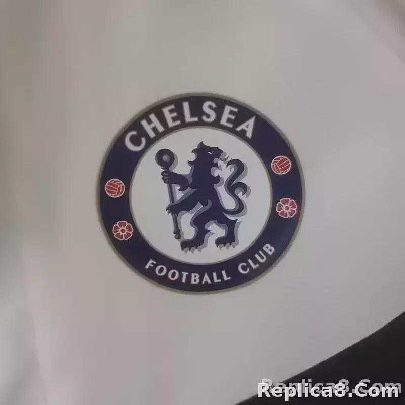 2022 Chelsea Windbreaker White - detail
