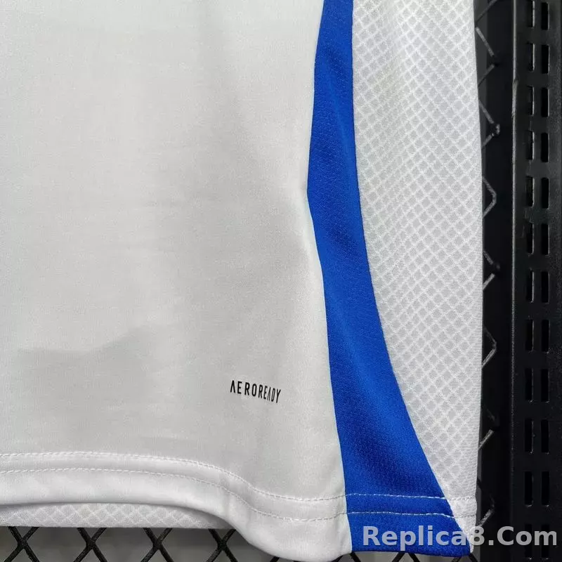 24-25 Leeds United Home Jersey - detail