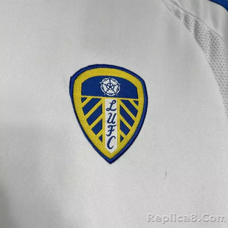 24-25 Leeds United Home Jersey - detail