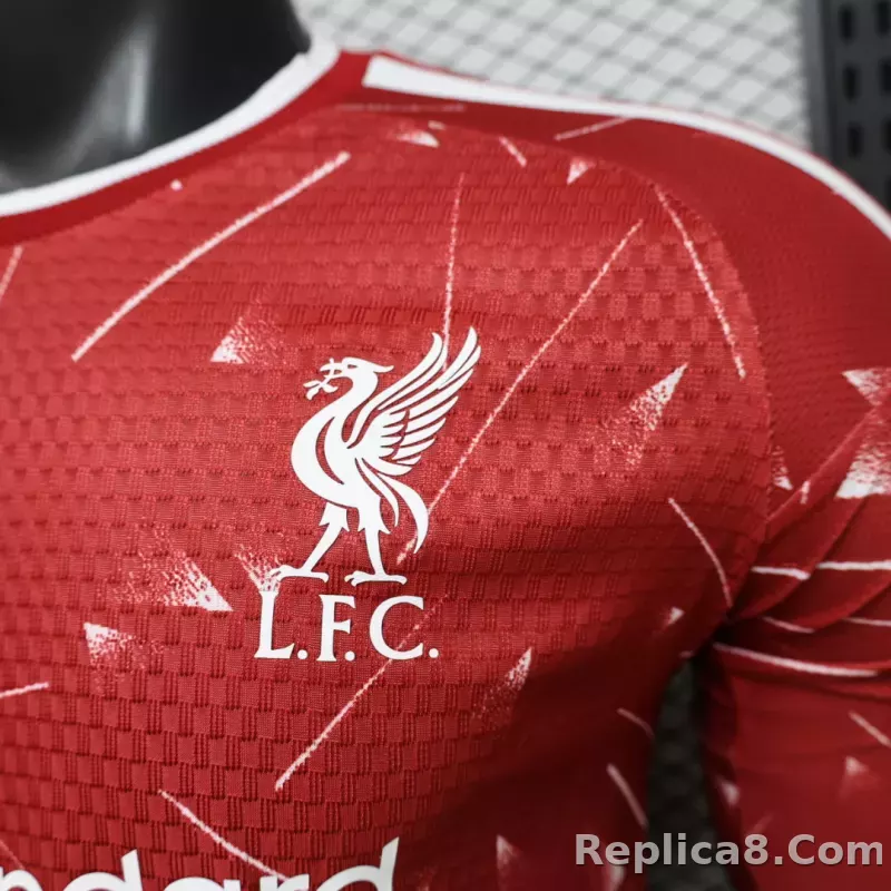 26-27 Liverpool Home Soccer Jersey Player Version Long Sleeve - detail