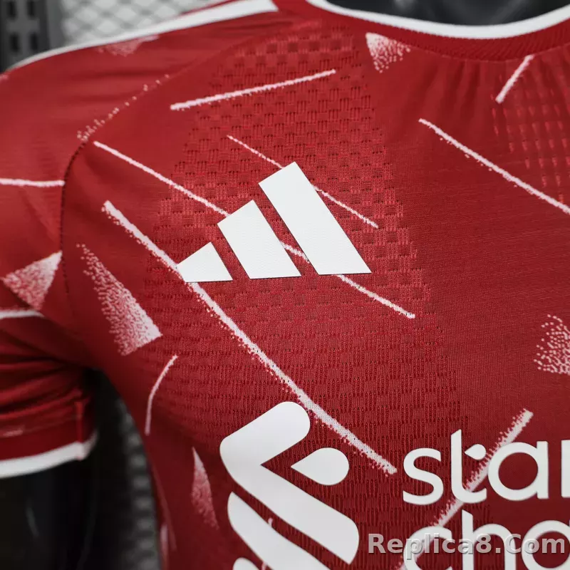 26-27 Liverpool Home Soccer Jersey Player Version - detail