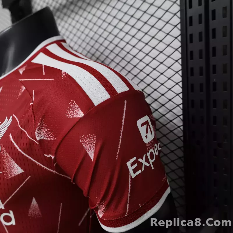 26-27 Liverpool Home Soccer Jersey Player Version - detail