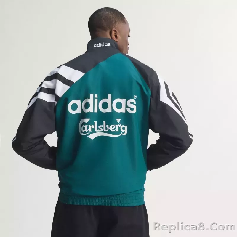95-96 Liverpool Windbreaker Retro Style Jacket Kit - detail
