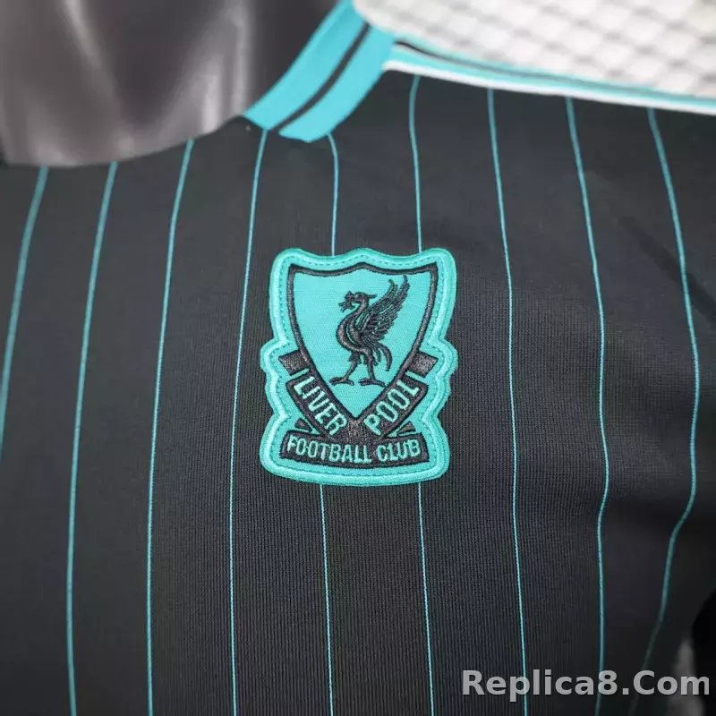 25-26 Liverpool Pre-match Soccer Jersey Player Version - detail