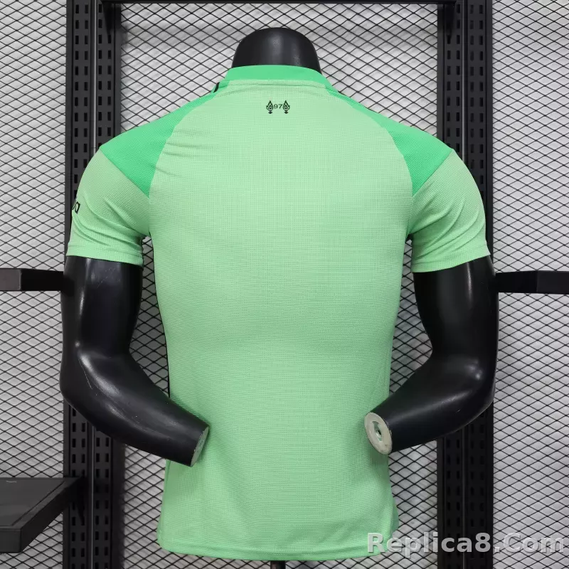 25-26 Liverpool Goalkeeper Green Soccer Jersey Player Version - detail