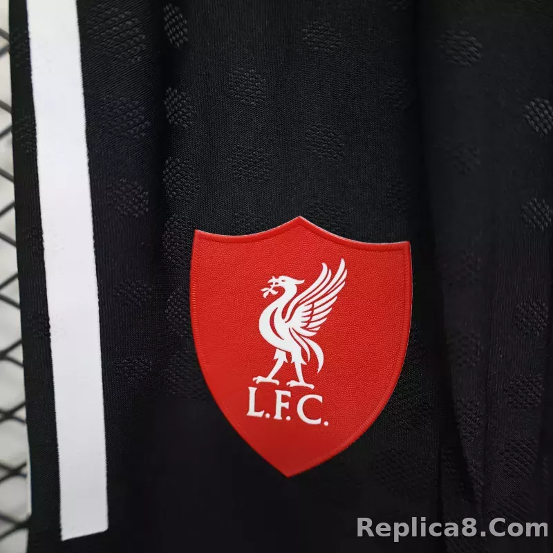 25-26 Liverpool Home Soccer Shorts Player Version - detail
