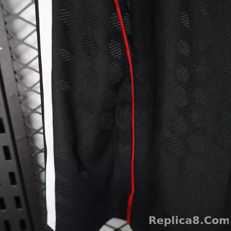 25-26 Liverpool Home Soccer Shorts Player Version - detail