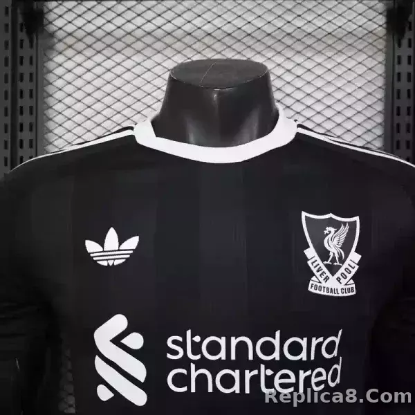 25-26 Liverpool Goalkeeper Black Soccer Jersey Player Version - detail
