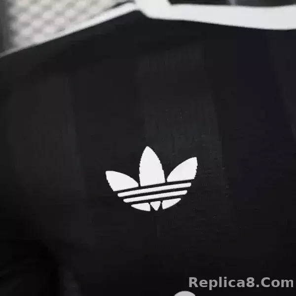 25-26 Liverpool Goalkeeper Black Soccer Jersey Player Version - detail