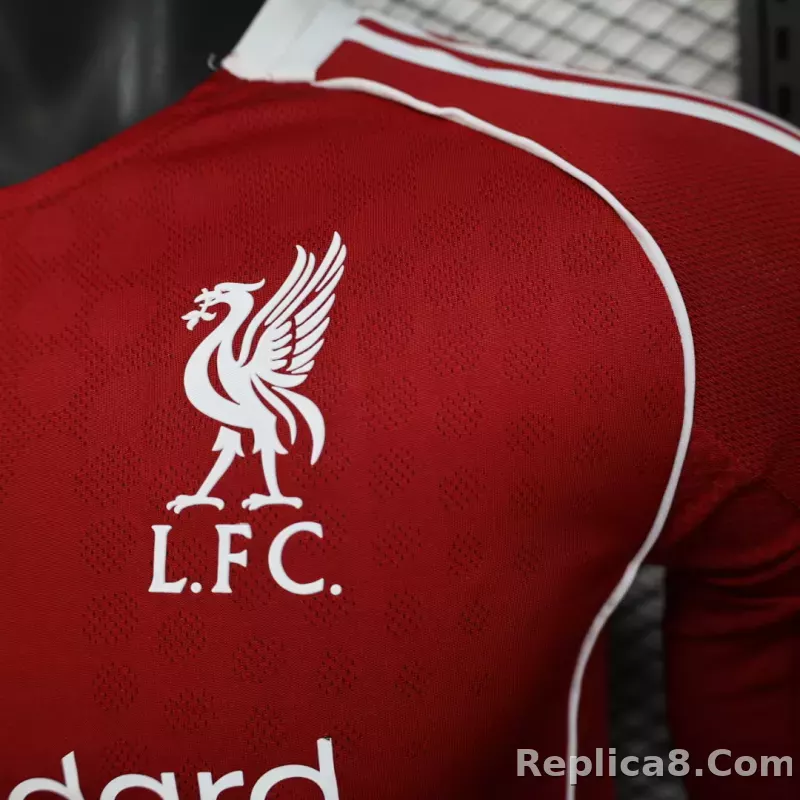 25-26 Liverpool Home Soccer Jersey Player Version Long Sleeve - detail