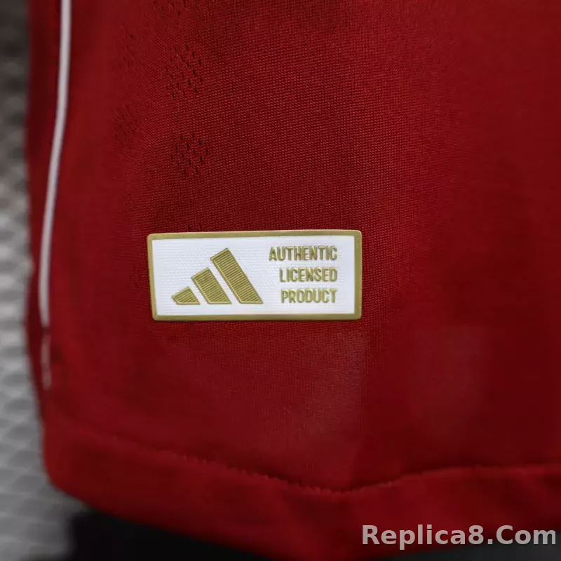 25-26 Liverpool Home Soccer Jersey Player Version Long Sleeve - detail