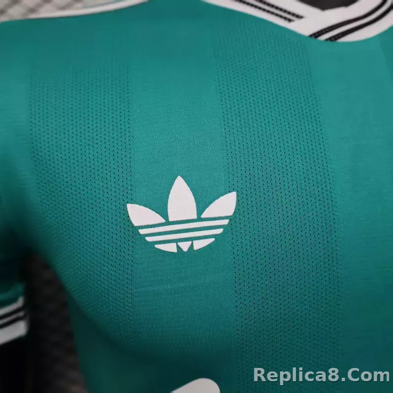 25-26 Liverpool Third Away Green Soccer Jersey - detail