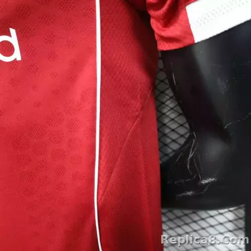 25-26 Liverpool Home Soccer Jersey Player Version - detail