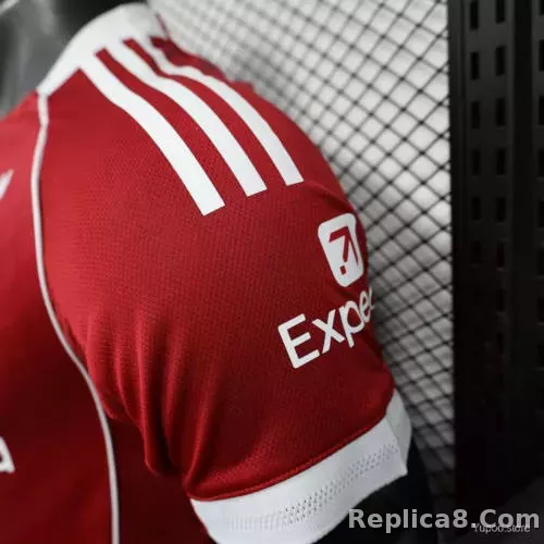 25-26 Liverpool Home Soccer Jersey Player Version - detail