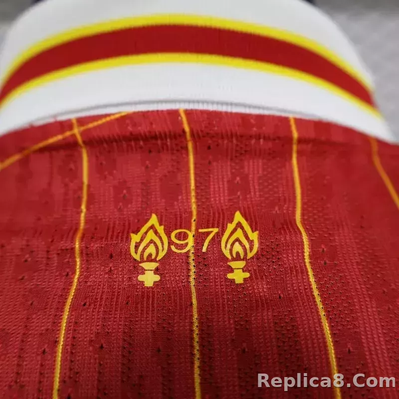 24-25 Liverpool Home Player Version Long Sleeve - detail