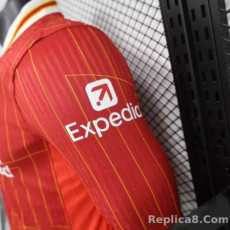 24-25 Liverpool Home Player Version Long Sleeve - detail