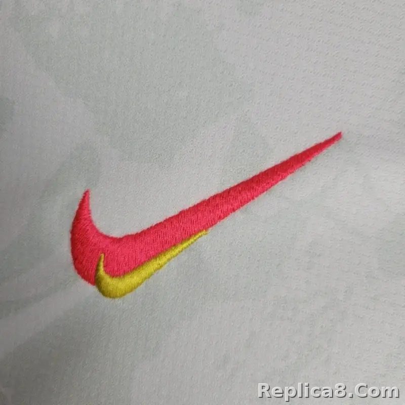 24-25 Liverpool Third Away Football Jersey - detail