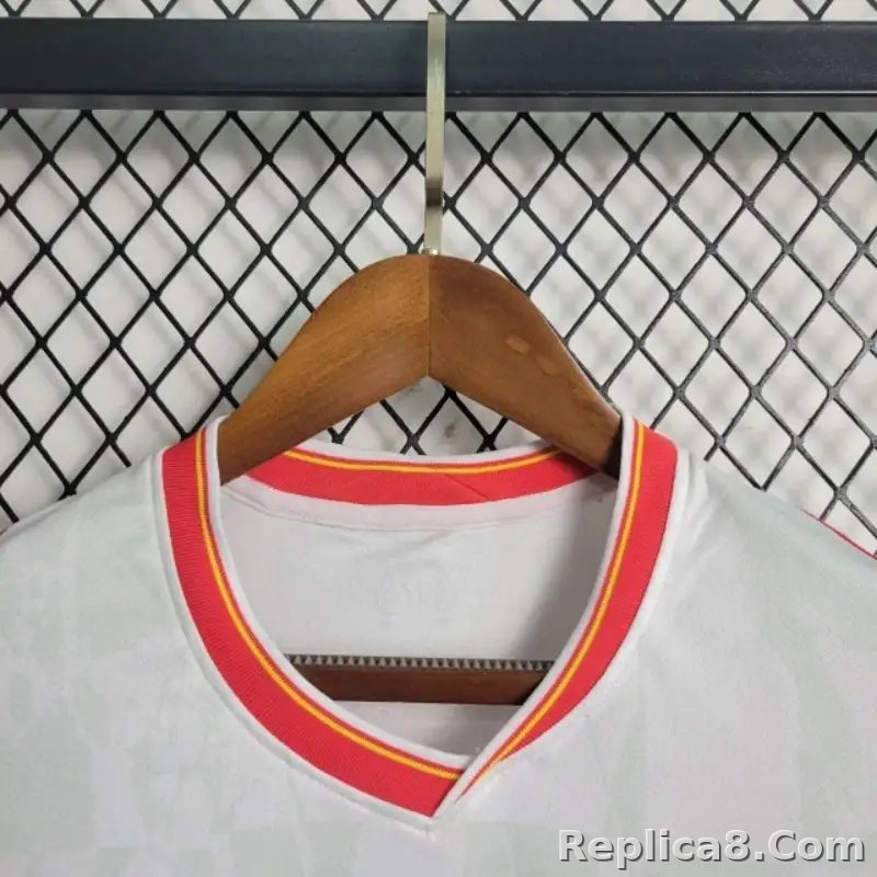 24-25 Liverpool Third Away Football Jersey - detail