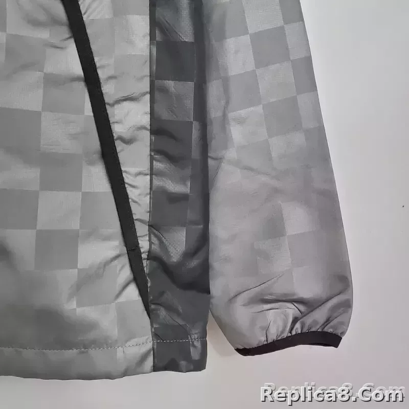 2021/2022 Liverpool Windbreaker Black-Grey Plaid Soccer Jersey 1:1 Thai Quality - detail