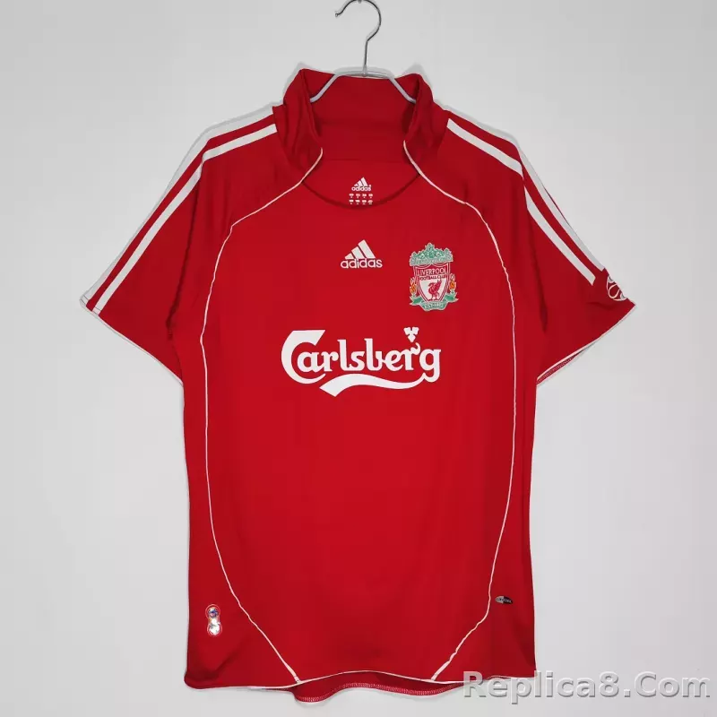 06-07 Liverpool Home Retro Jersey - detail