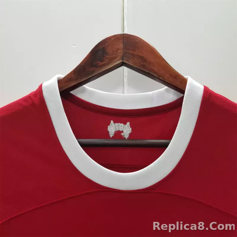 23-24 Liverpool Home Fan Version - detail
