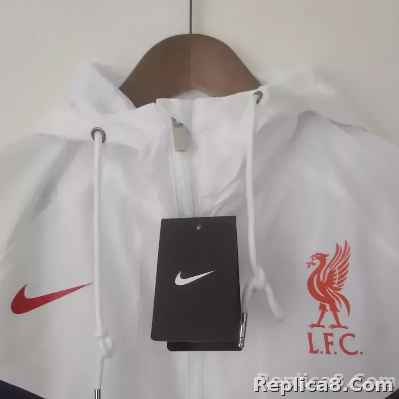 2022 Liverpool Windbreaker White - detail