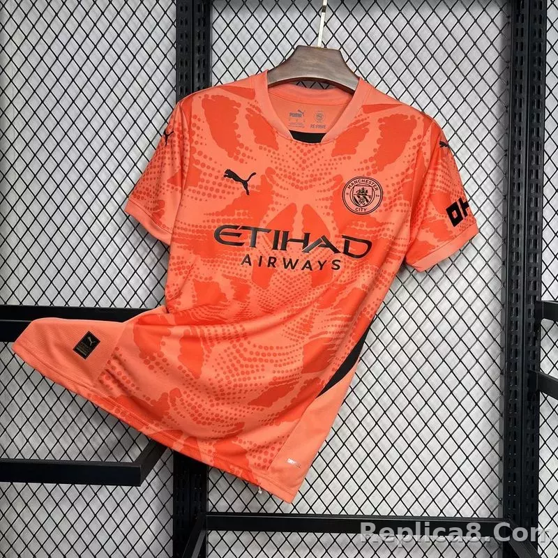 24-25 Manchester City Orange Goalkeeper Jersey - detail