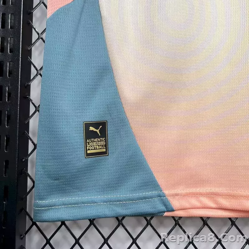 24-25 Manchester City Special Jersey - detail