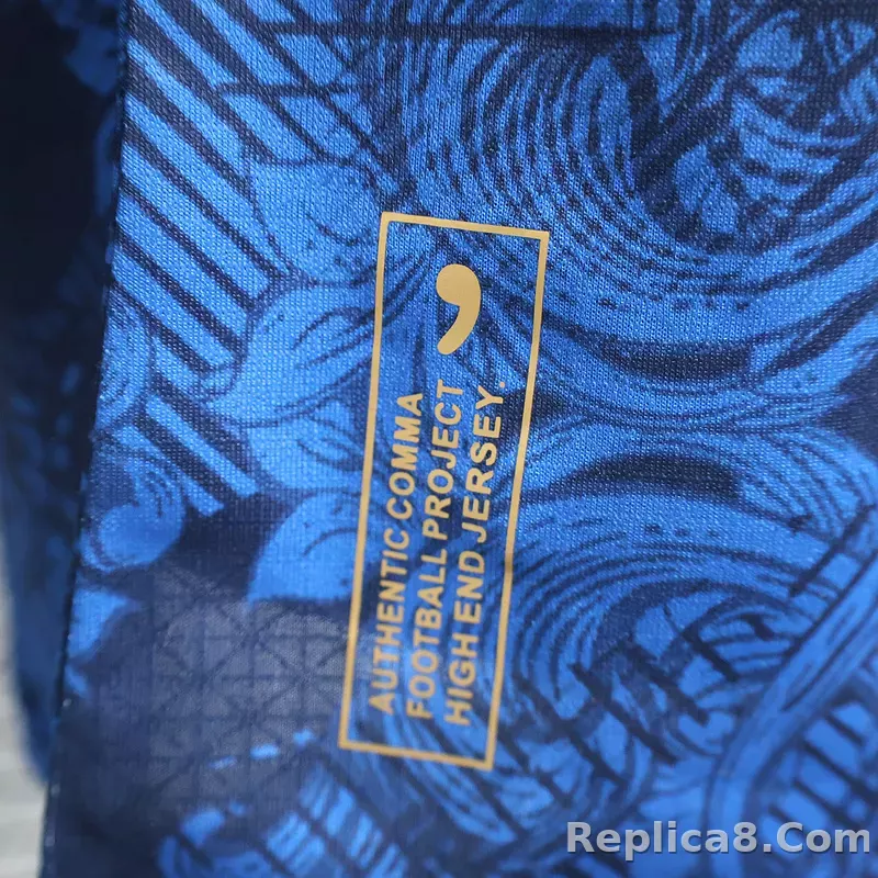 24-25 Manchester City Triple Crown Edition - detail