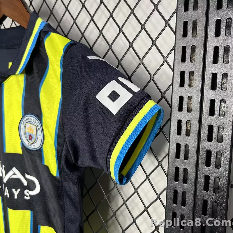 24-25 Manchester City Away Kids Kit  Jersey+Shorts - detail