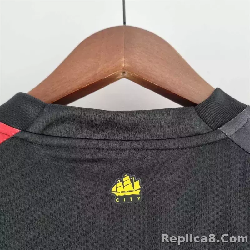 22-23 Manchester City Away Jersey - detail