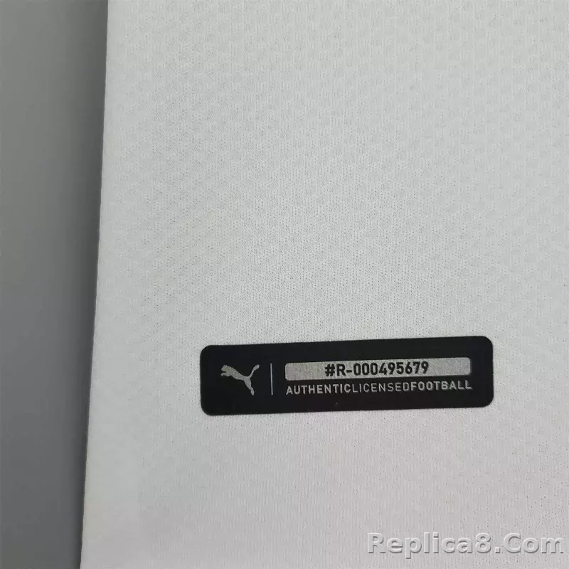 21-22 Manchester City Away Retro Jersey - detail