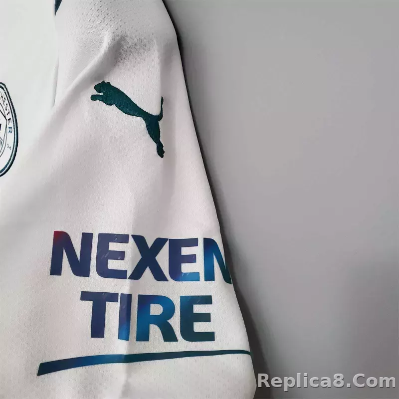 21-22 Manchester City Away Retro Jersey - detail