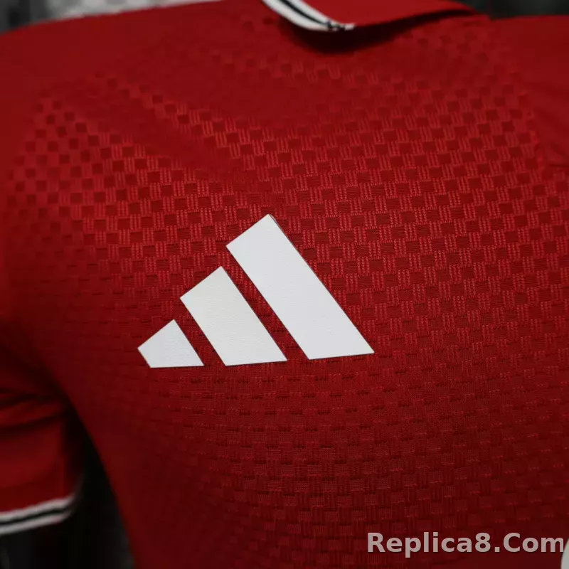 26-27 Manchester United Home Soccer Jersey - detail