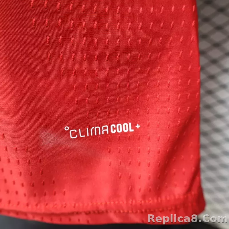 26-27 Manchester United Home Soccer Jersey - detail