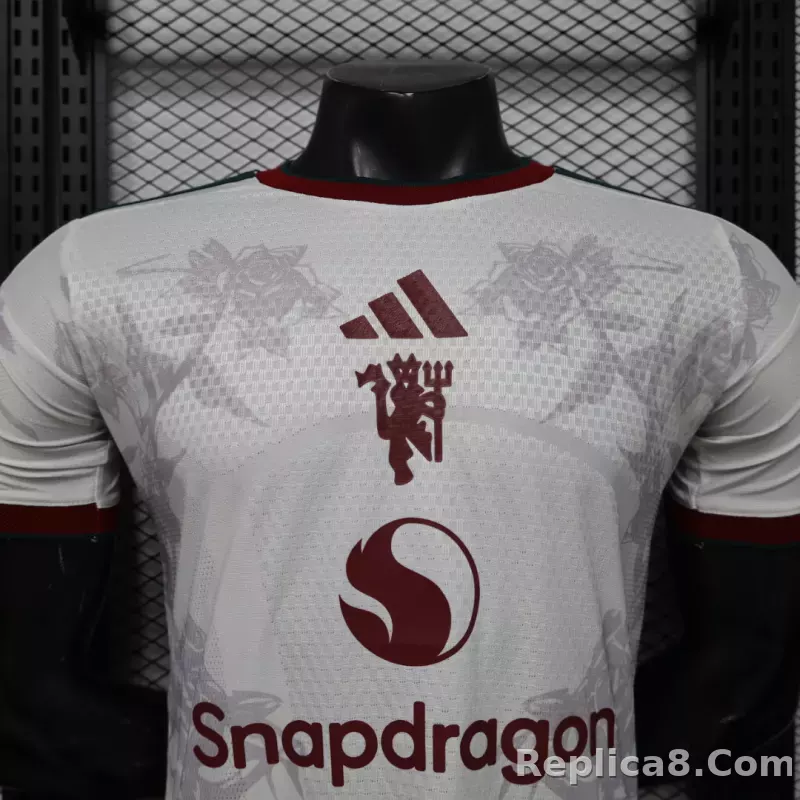 26-27 Manchester United Special Soccer Jersey - detail