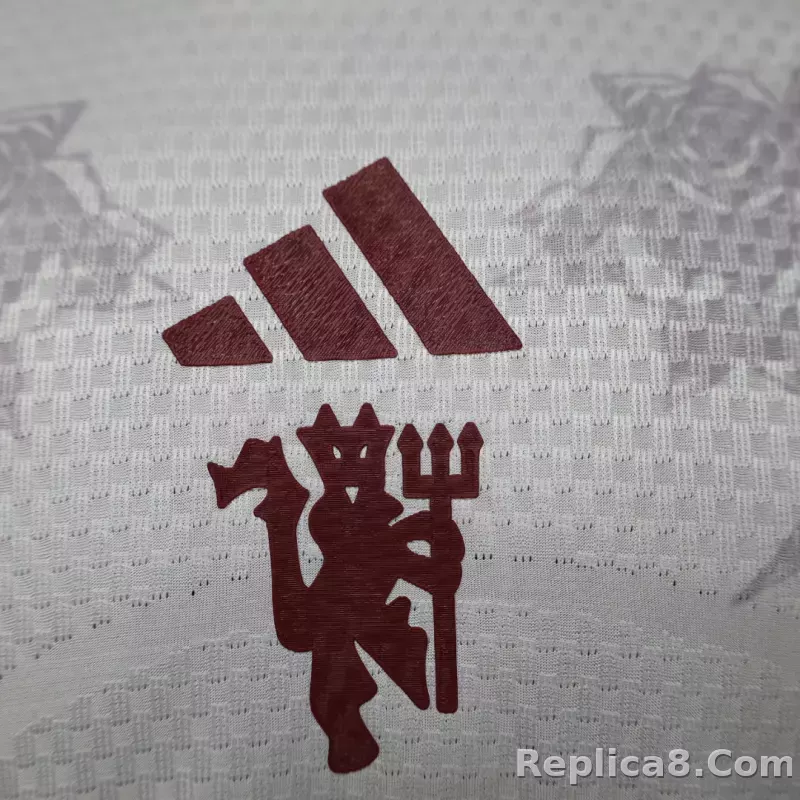 26-27 Manchester United Special Soccer Jersey - detail