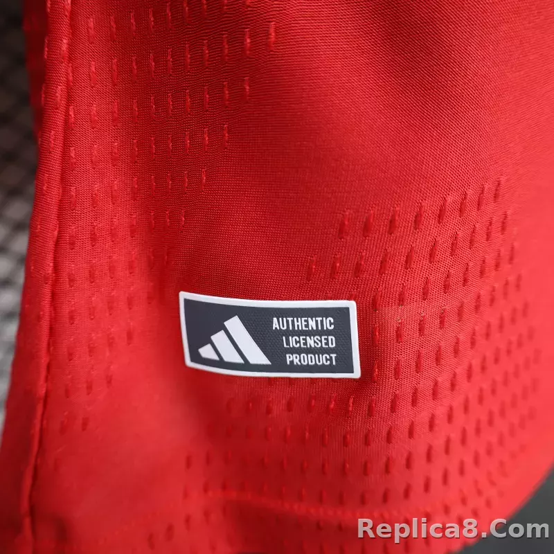 26-27 Manchester United Home Soccer Jersey Player Version - detail