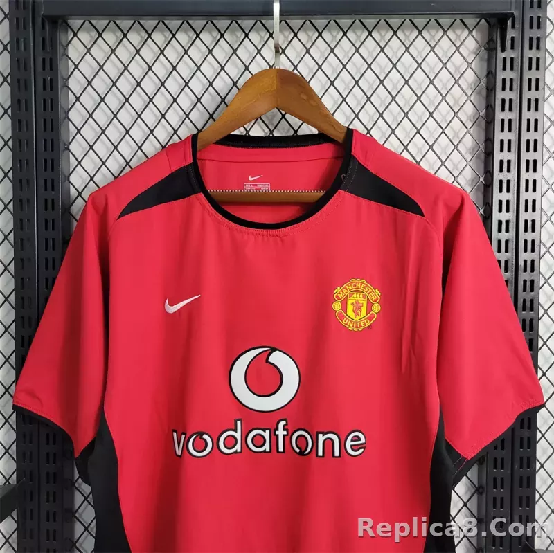02-04 Manchester United Home Retro Jersey - detail