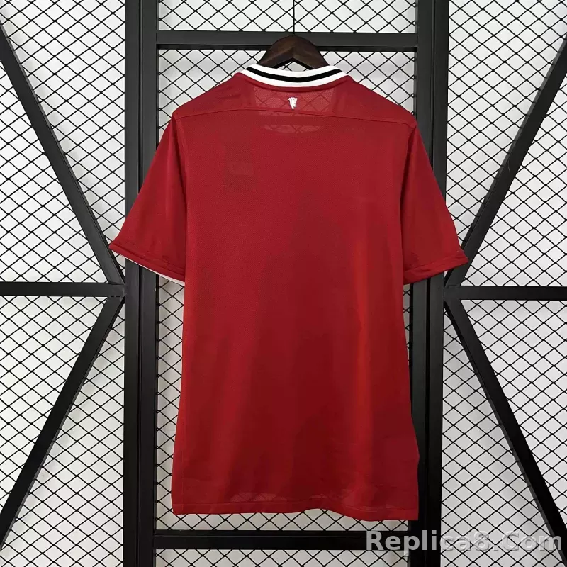 11-12 Manchester United Home Retro Jersey - detail