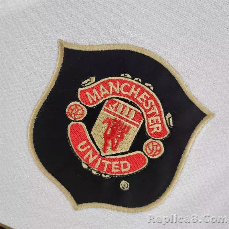 2006-07 Manchester United Home Retro Soccer Jersey - detail