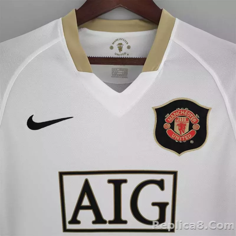 2006-07 Manchester United Home Retro Soccer Jersey - detail