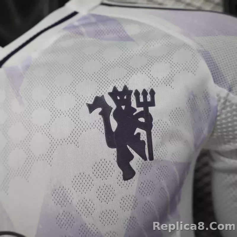 25-26 Manchester United Away Soccer Jersey Long Sleeve - detail