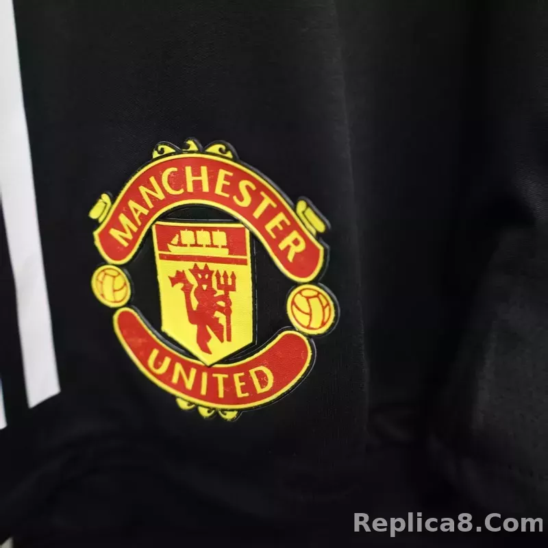 25-26 Manchester United Away Shorts Player Version - detail