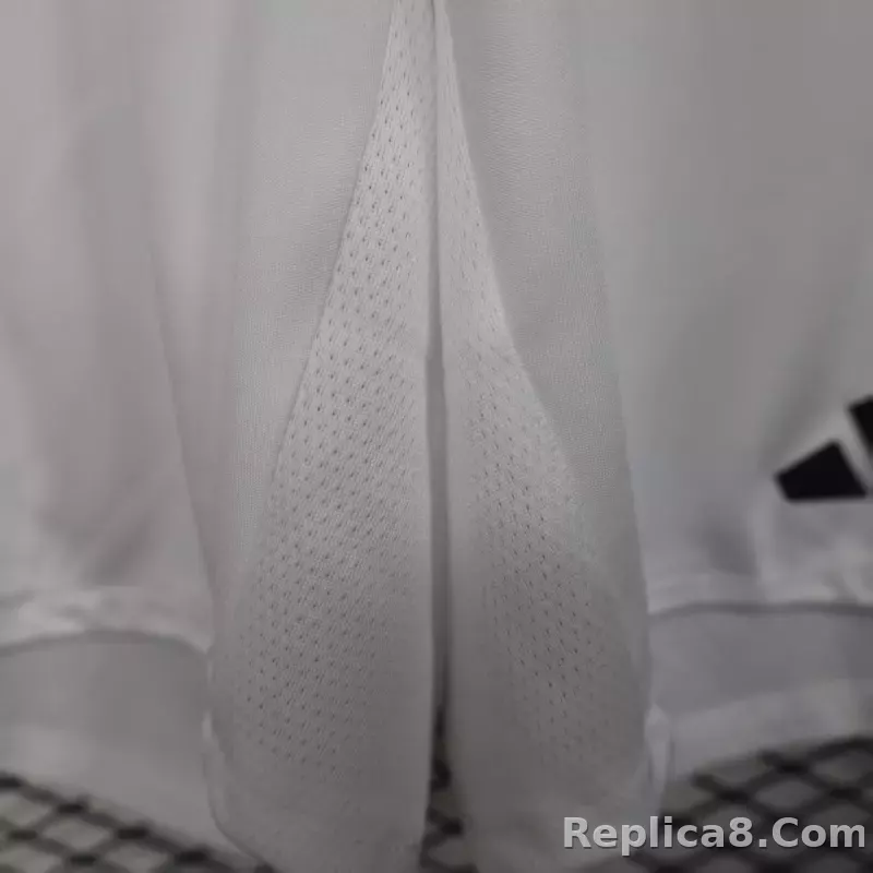 25-26 Manchester United Home Shorts White Player Version - detail