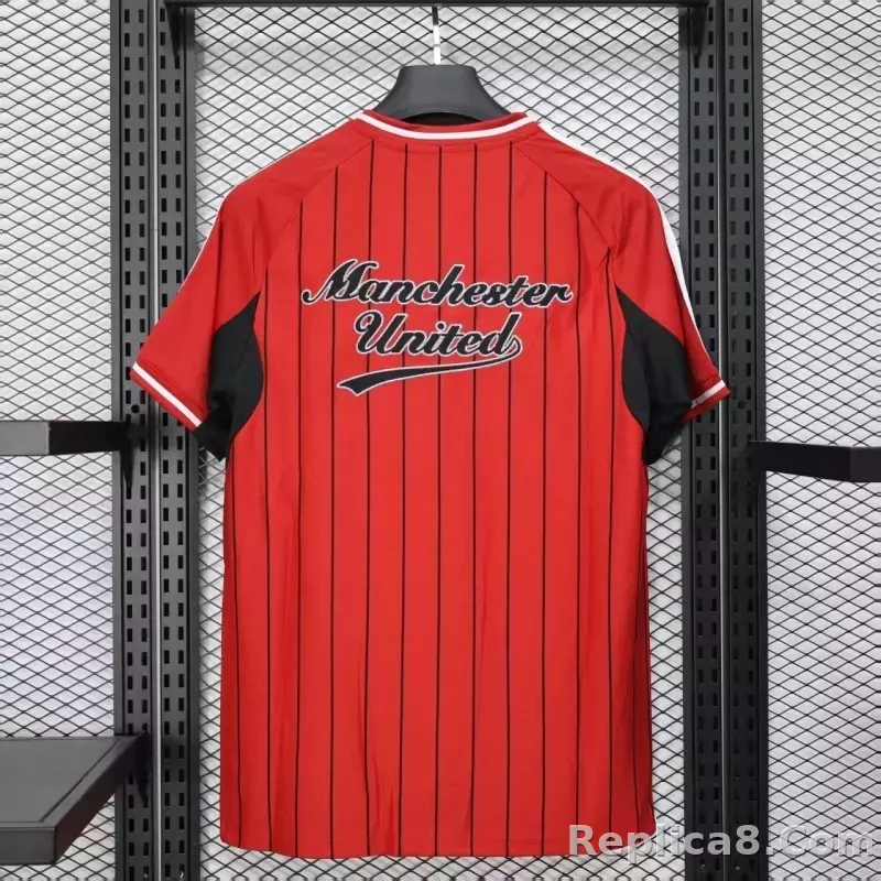25-26 Manchester United Red Baseball Soccer Jersey - detail